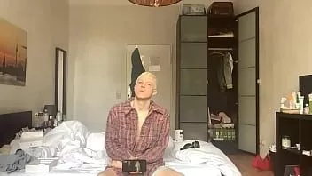 Reproduzir Sissy está sempre com fome de pau cru