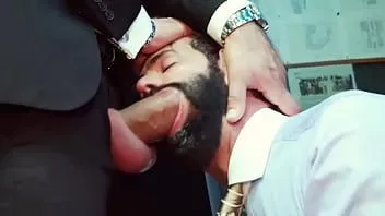 play اللسان واللعنة الفم - حلقة 10 دقيقة