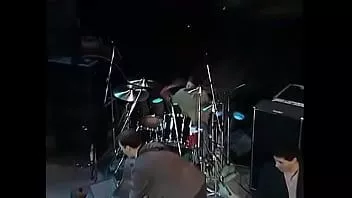 Reproduzir Nirvana - serve os servos (ao vivo no "tunnel", roma, itália/1994)