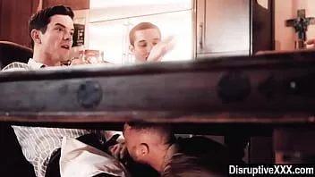 Play Gay guy has his dicked sucked during dinner meeting