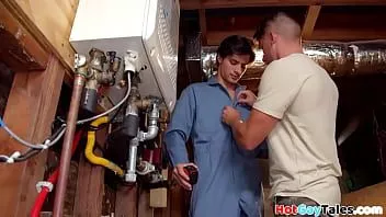 Play Hairy repairman stud enjoys bareback sex with handsome stud