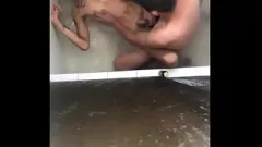 Reproduzir Hardcore Gay Twink Ação Anal: Pau Grande e Bareback Divertido