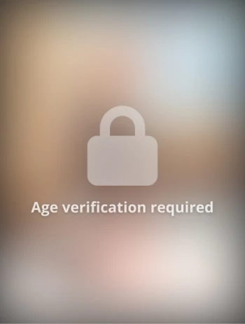 अभिनेता Monique Lustly